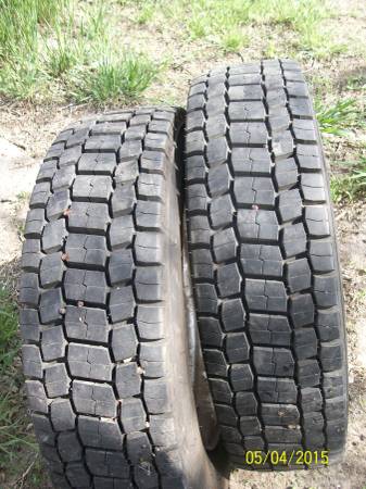 22570r19.5 tires wrims