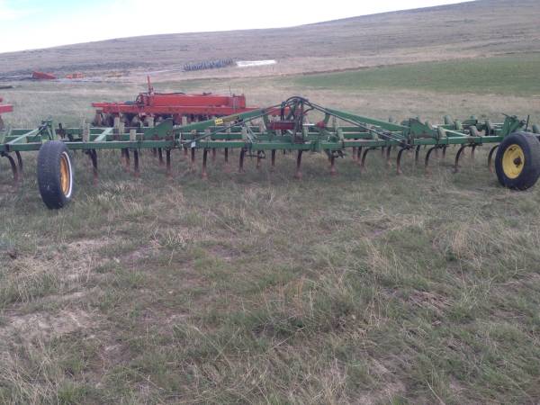 24 Fieldcultivator