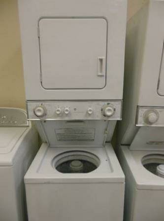 24 STACKABLE WASHER AND DRYER UNIT