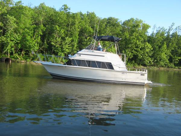 28ft carver mariner (aurora in)