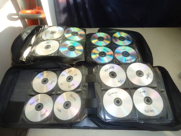 3 DVD VINYL CASES WITH HUNDREDS OF SLEEVES (RISOUTH ATTLEBORO)