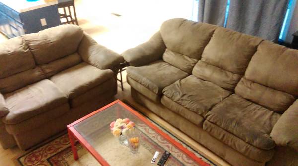 3 seat and 2 seat Couch set