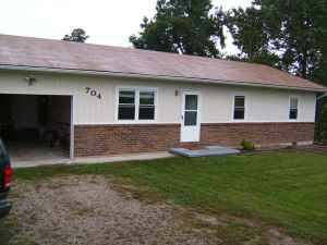 325  1 room available December 20th in a 3 bed 2 bath house (Rolla, MO)