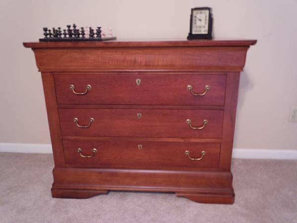 4 Drawer Chest in solid wood
