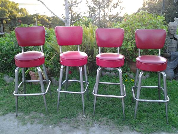 4 retro bar stools