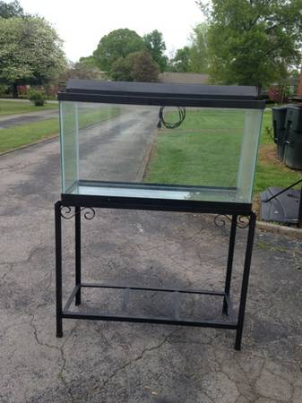 40 Gallon Fish Tank (Nashville)