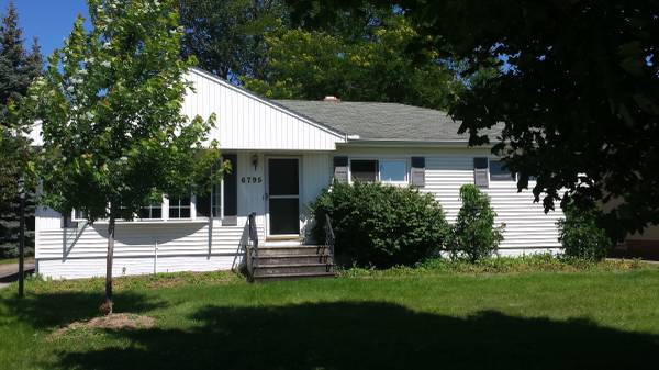 400  Room for RentShare House in Parma Heights (Parma Heights)