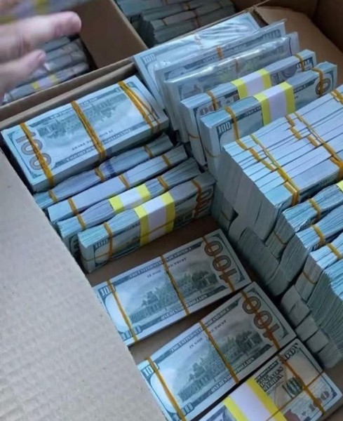 Undetectable counterfeit money