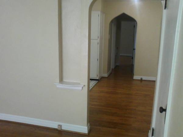 495  All inclusive...Shared house. Great deal in great area (Maryland Heights)