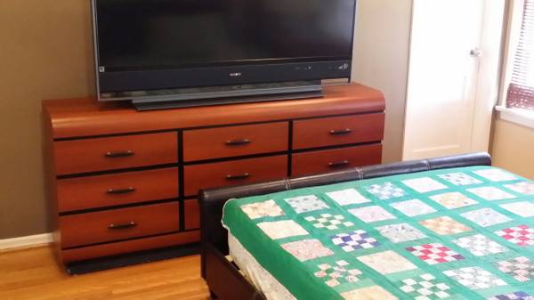 60 SONY  Dresser    SPECIAL  Deal