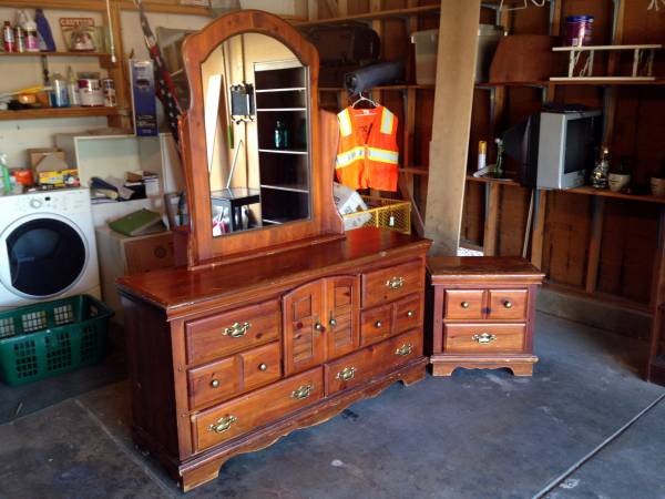 8 Dresser with Mirror