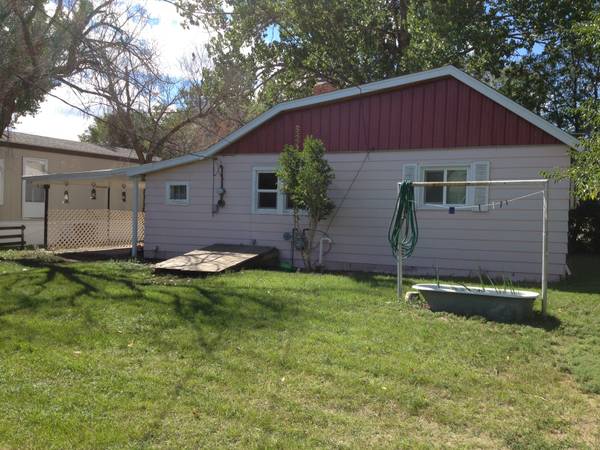 900  2 Bedroom House For Rent (Culbertson)