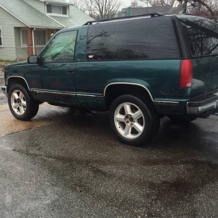 96 Chevy Tahoe 2DR md inspected new engine 100k miles