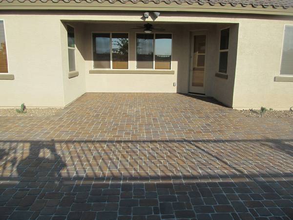 9608 9608 Fire Pit, Bench, Landscaping 9608 9608 (East Valley)