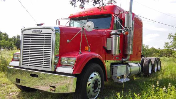 98,FREIGHTLINER CLASSIC MIDROOF
