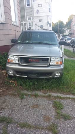 99 GMC Envoy 2500