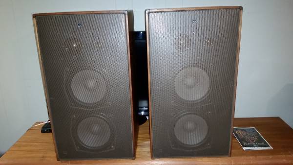 ADS L810 Speaker Pair