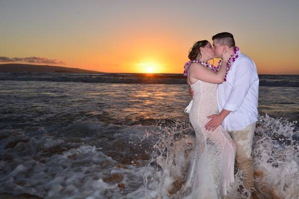 Affordable amp Beautiful Maui Wedding Photographer (maui)