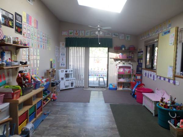 Montessori Bilingual ChineseEnglish Child Care amp Preschool  (redwood shores)