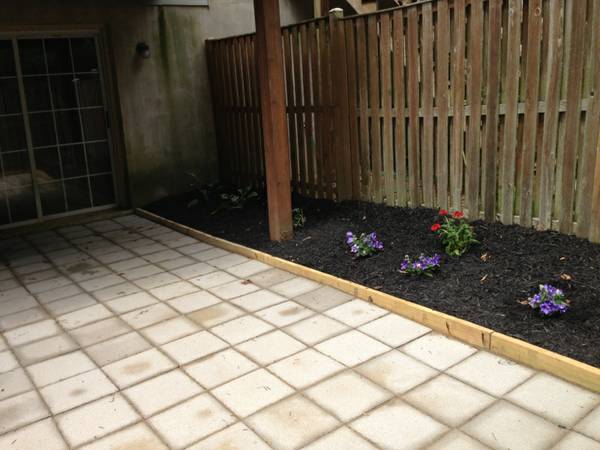 Affordable Hardscaping, Retaining Walls, and Decorative Garden Beds (Baltimore and Harford Counties)