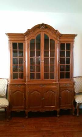 ANTIQUE CHINA CABINET