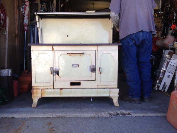 Antique Cook StoveHeating Stove Ironer