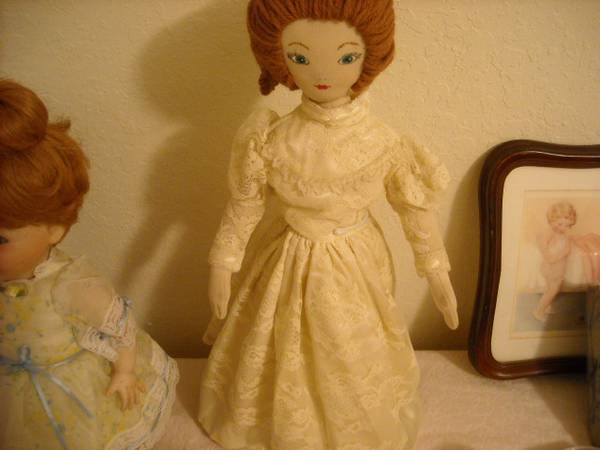 Antique Dolls