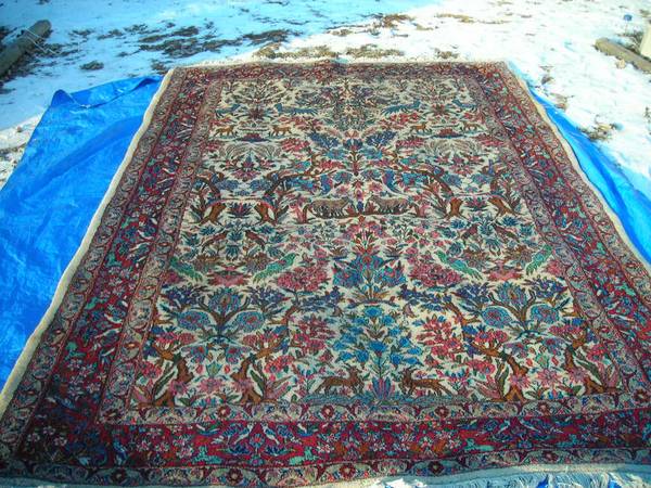 ANTIQUE QUM PERSIAN HUNTING RUG 7X10