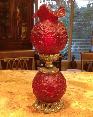 Antique Vintage Fenton Victorian hurricaine table Lamp