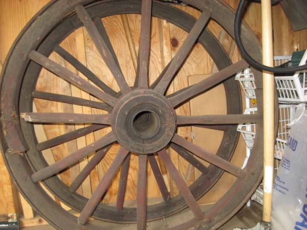 Antique wagon wheels