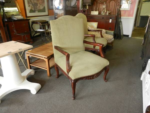 Antiquesitting chairssidechair