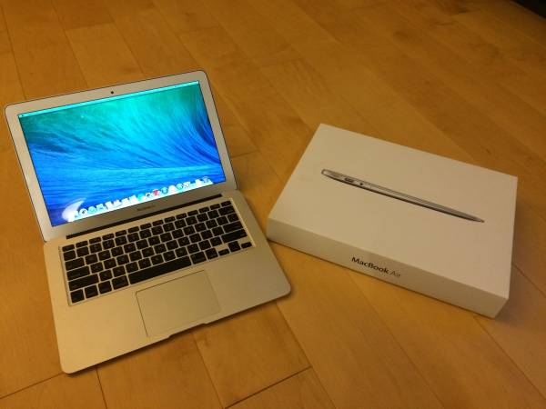 Apple Macbook Air 13 Mid 2012