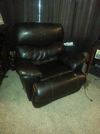 Ashley Oversized Rocker Recliner