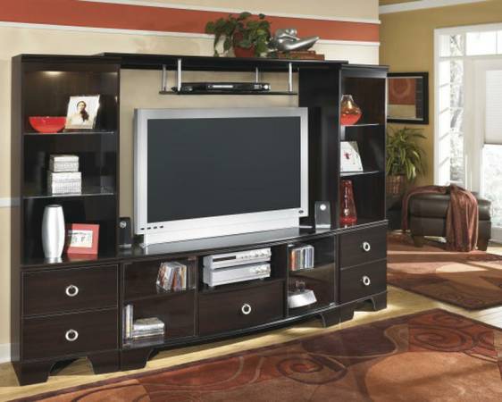 Ashley Wall Unit