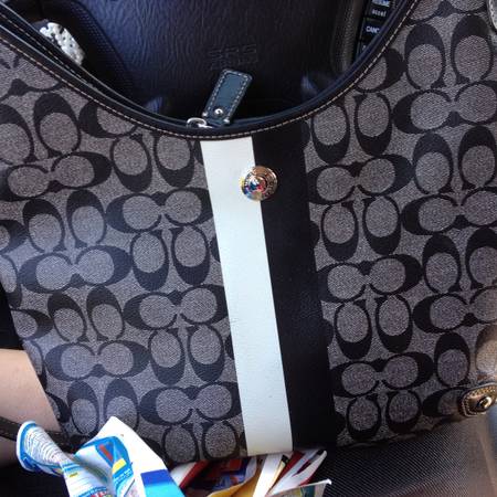 auth blck coach crossbody purse