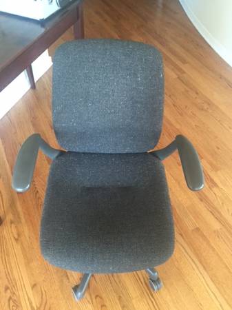 Awesome Steelcase Task Chair