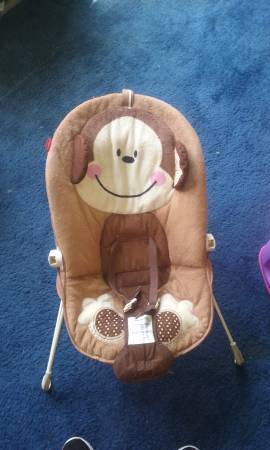 BABY BOUNCER SEAT FOR SALE