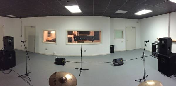 Band Rehearsal Space..Great Room and Rates