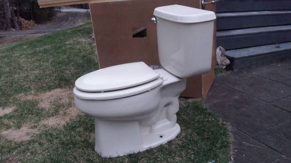 Bathroom  Toliet and Sink For Sale