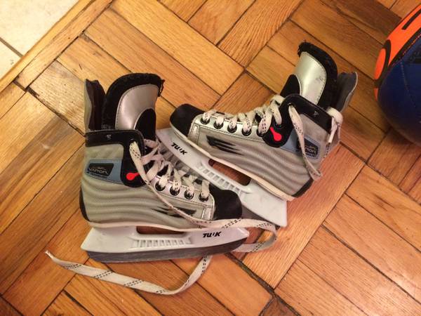 Bauer Ice Hockey skates youth size 13