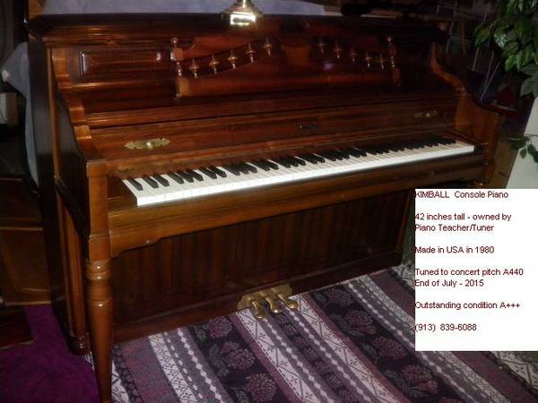Beautiful Console Piano (piano teacher owned)