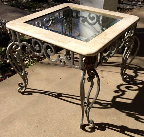 Beautiful Glass Top Coffee Table  65.00