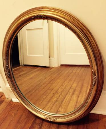Beautiful Mirror With Very Detailed Frame