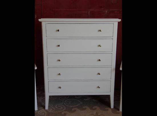 Beautiful Solid Wood White Distressed 5 Drawer Dresser
