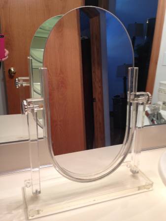 Beautiful vanity mirror