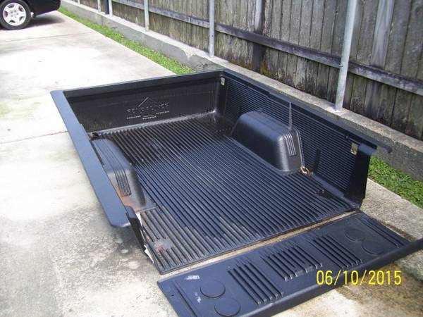 BED LINER 2000 CHEVY S