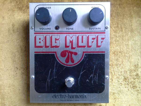 Big Muff Pi guitar pedal