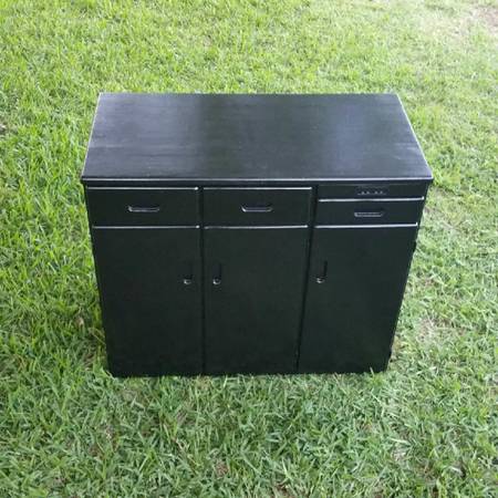black cabinet with 3 drawers