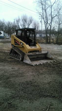 BOBCAT SERVICESBRUSH CLEARINGGRAVEL DRIVE WAYCULVERTS (MIDDLE TENNESSEE AREA)