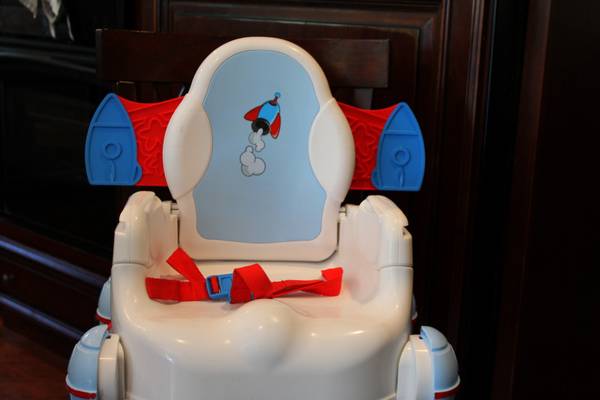 Booster Seat Rocket Booster 20.00